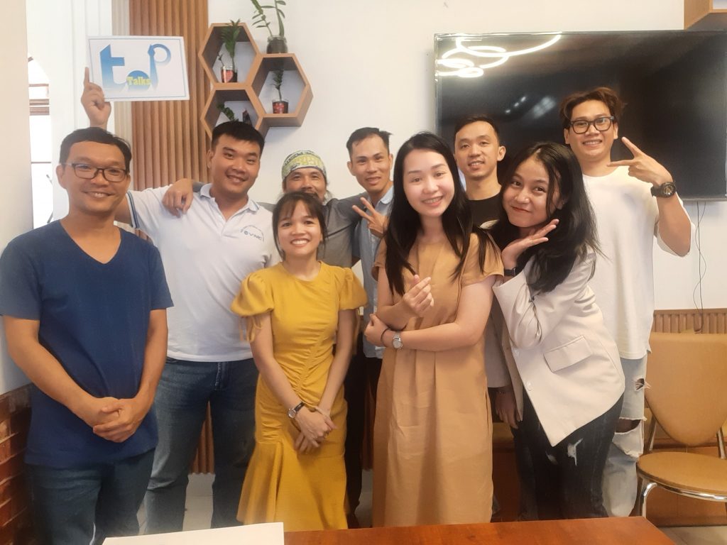 câu lạc bộ thuyết trình